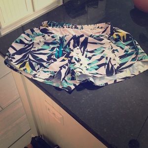 Old Navy active wear shorts floral